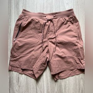 Lululemon LTT Shorts w liner
